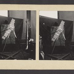 Adulto Críticamente granero Photograph of "Rotary Glass Plates (Precision Optics)" in Duchamp's studio  | Duchamp Research Portal